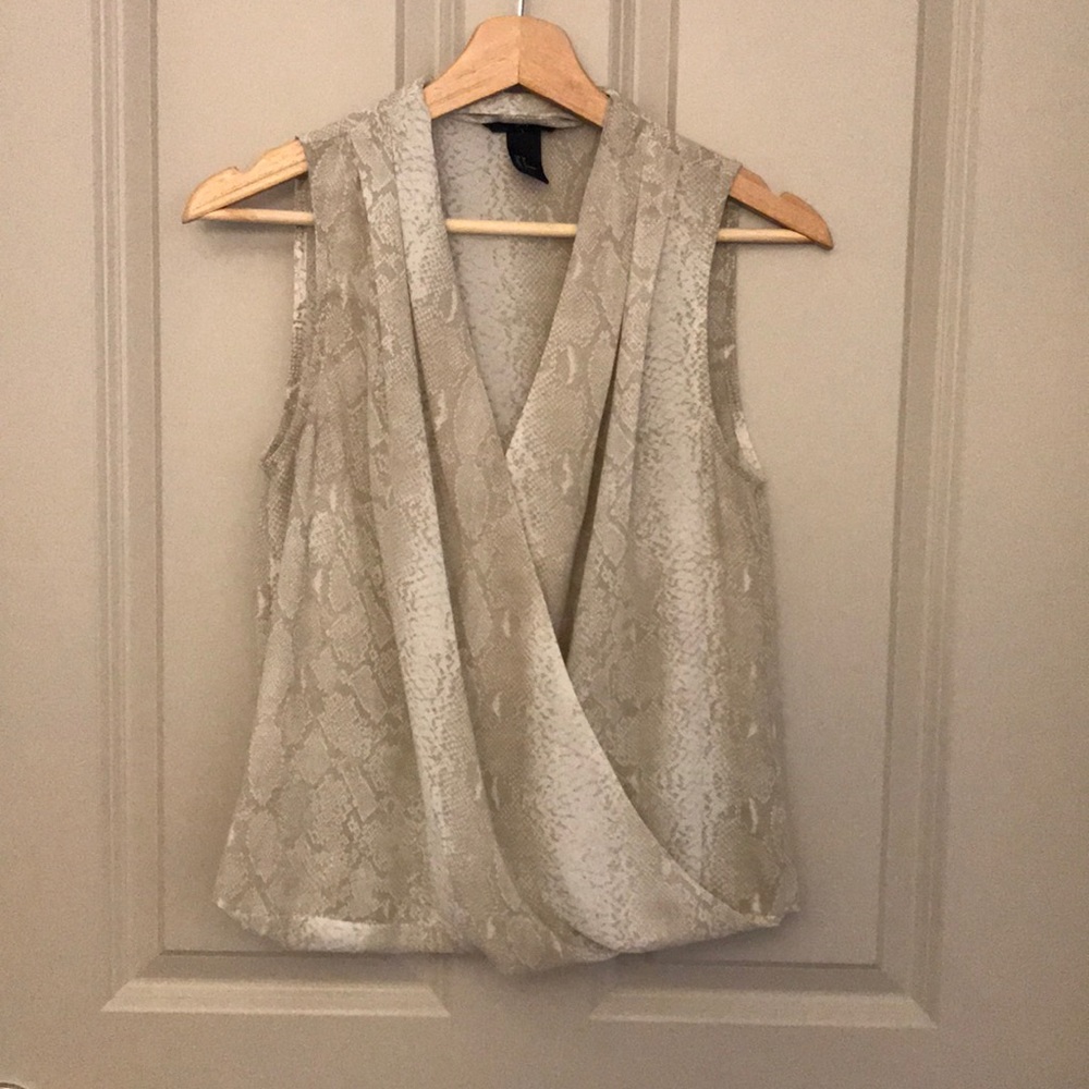 H&M front criss cross blouse